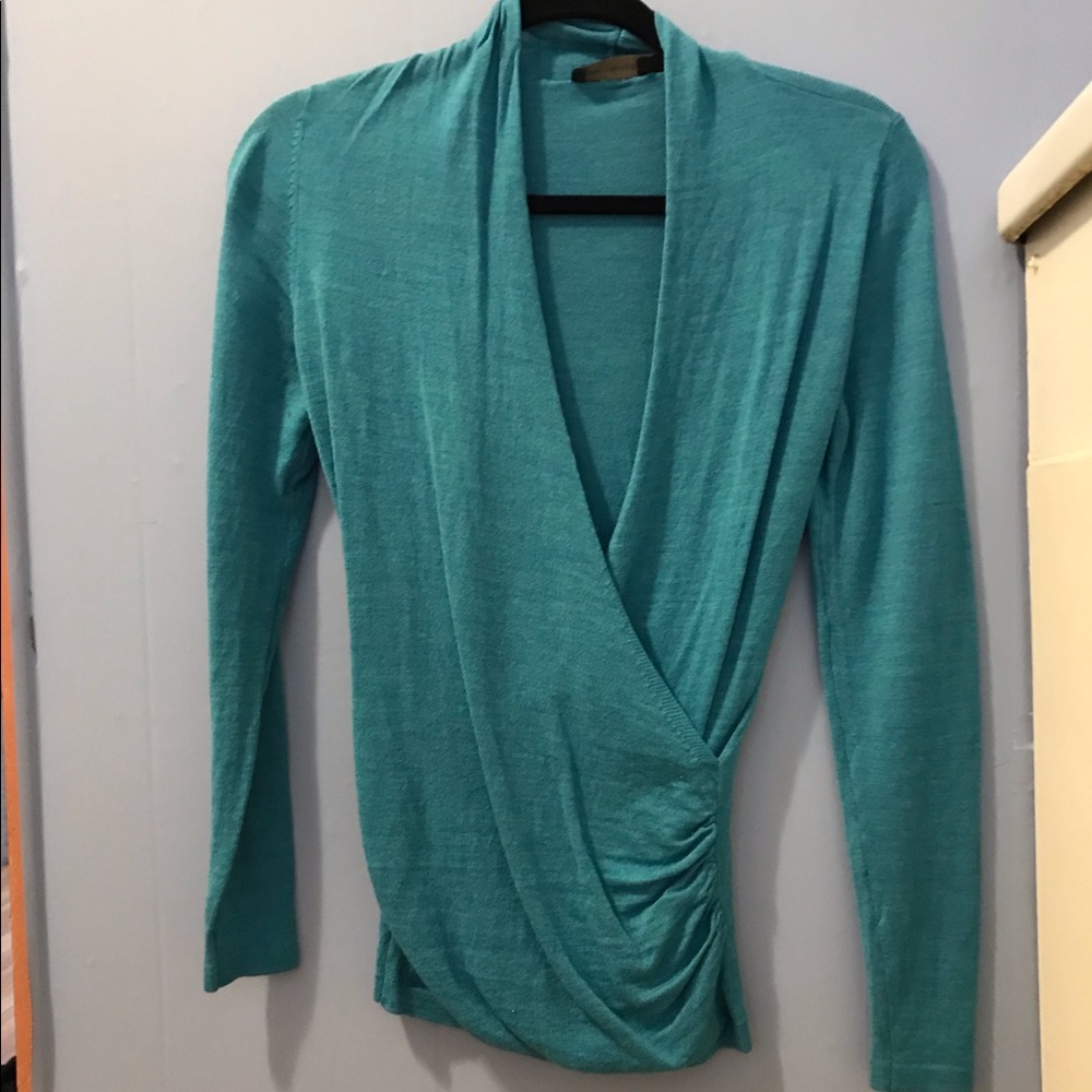 Like new Limited sweater